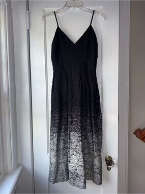 Design Lab Lord & Taylor Black to Silver Ombre Lace Midi Dress